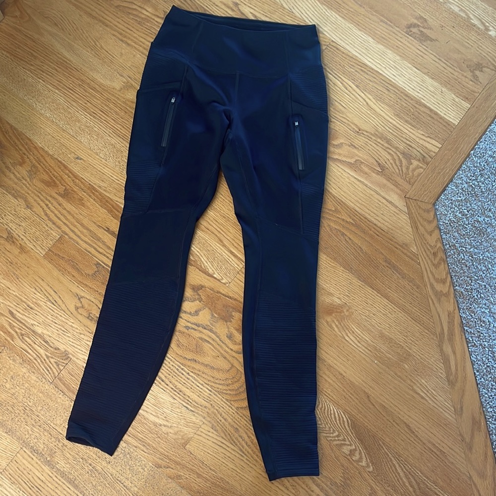 Athleta compression leggings